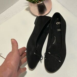 SO Women's Classic Black Flats with Bow